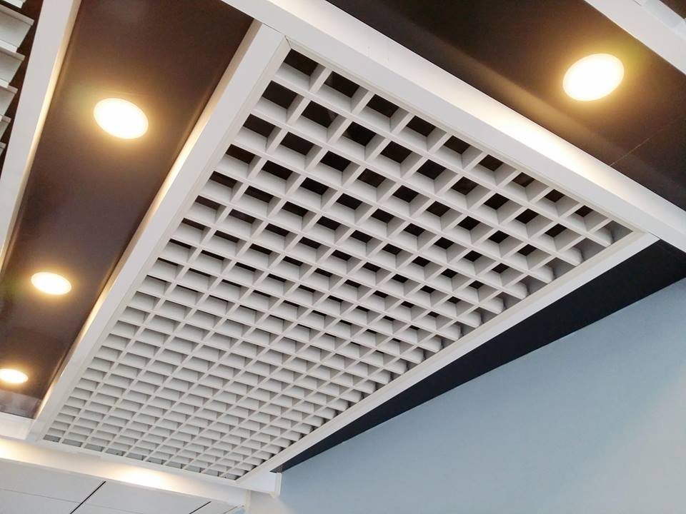 giá thi công trần nhôm vĩnh tường