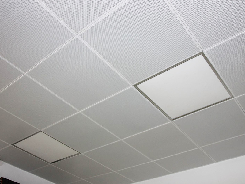 trần nhôm 300x300